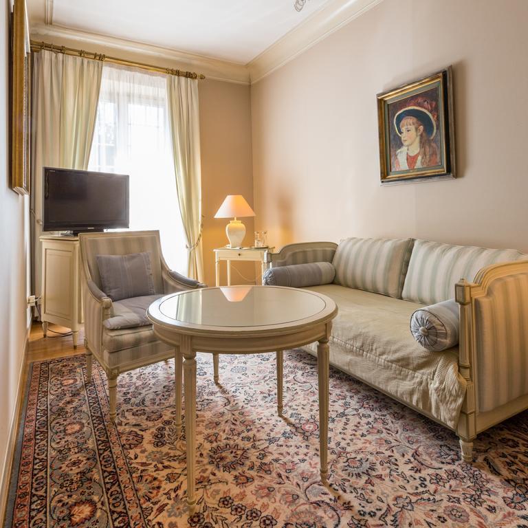 Hostellerie De La Pommeraie By Popinns Селеста Экстерьер фото