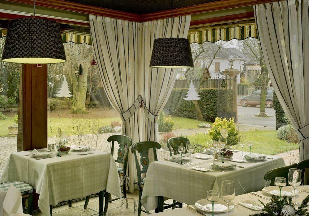 Hostellerie De La Pommeraie By Popinns Селеста Экстерьер фото